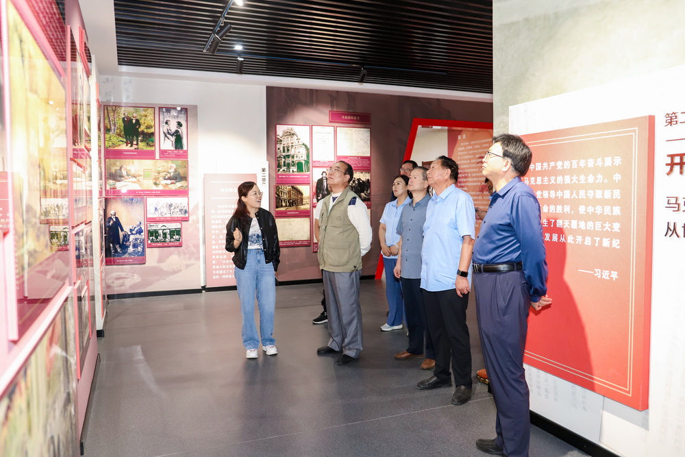 1695177400993014284.jpg 2023年9月18日 社会主义核心价值观南梁精神宣传教育考察、调研座谈会 (19)_调整大小.jpg